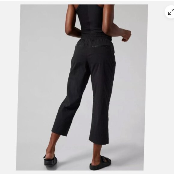 Like New Athleta Trekkie Straight Crop Pant Size 4 (S Small) Black #988054 - Picture 6 of 11